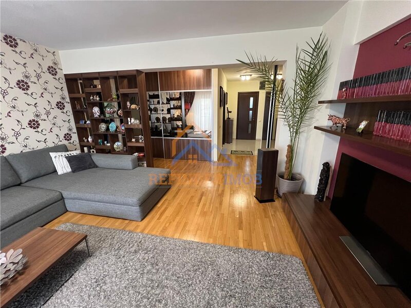 Vanzare apartament 3 camere situat in Berceni, zona Eroii Revolutiei