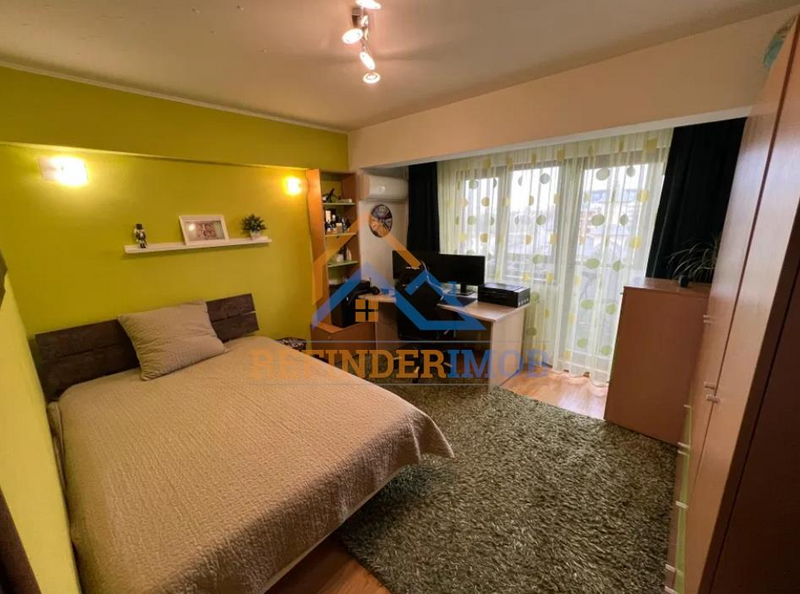 Vanzare apartament 3 camere situat in Berceni, zona Eroii Revolutiei