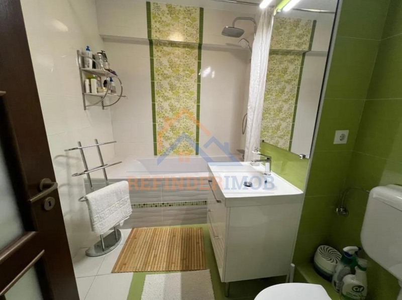 Vanzare apartament 3 camere situat in Berceni, zona Eroii Revolutiei